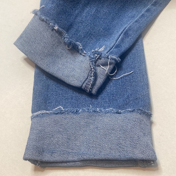 Size 28 Levi’s 711 Skinny Jeans - Picture 7 of 7